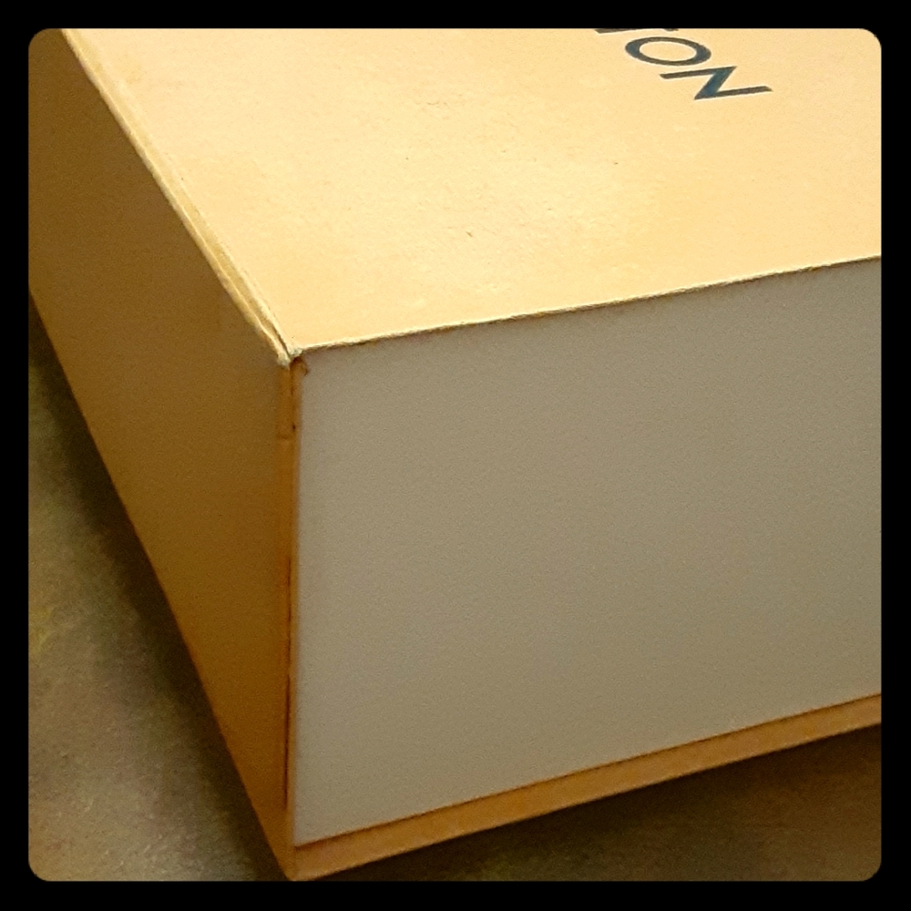 Mystery Box ((::S::))